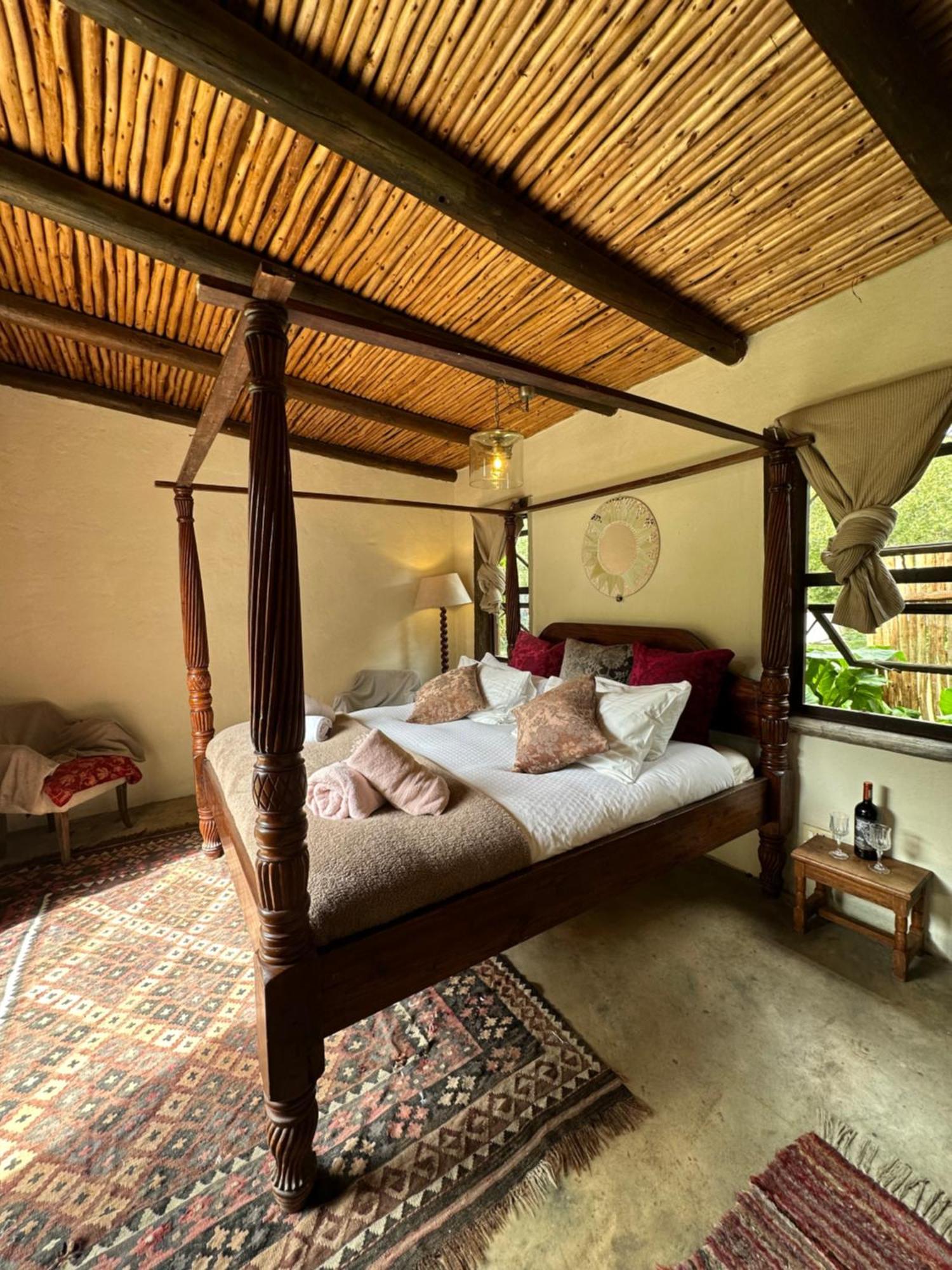 Stormsriver Backpackers Dijembe Стормсривер Экстерьер фото