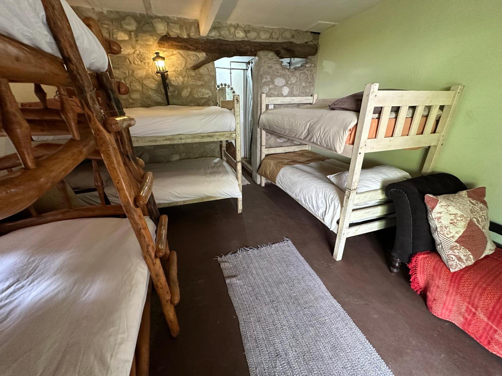 Stormsriver Backpackers Dijembe Стормсривер Экстерьер фото